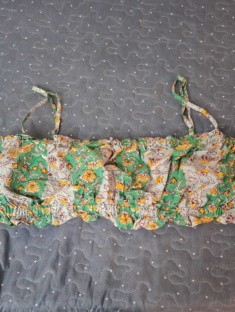 Rhode Green Floral top size medium